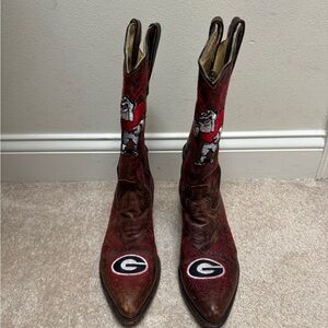Women’s Red and Brown Embroidered Heeled Boots